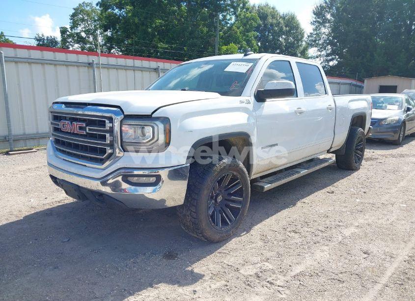 Photo 2 of 2017 Gmc Sierra 1500 SLE (VIN 3GTU2MEC6HG239985)