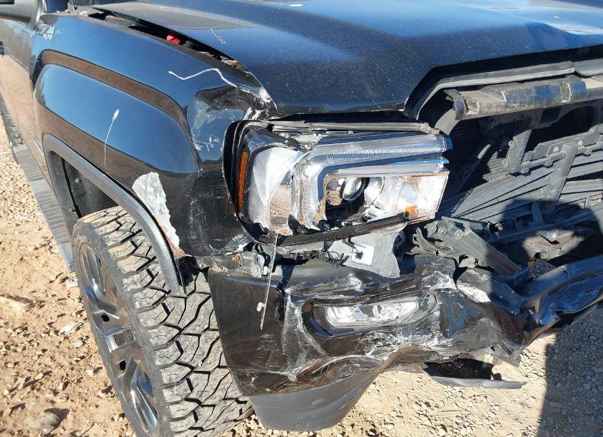 Photo 6 of 2017 Gmc Sierra 1500 SLE (VIN 3GTU2MEC7HG275586)