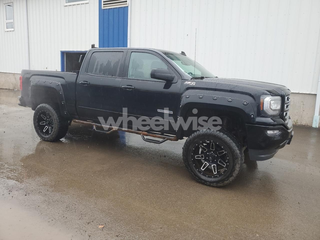Photo 4 of 2018 GMC SIERRA K1500 SLE (VIN 3GTU2MEC9JG259671)