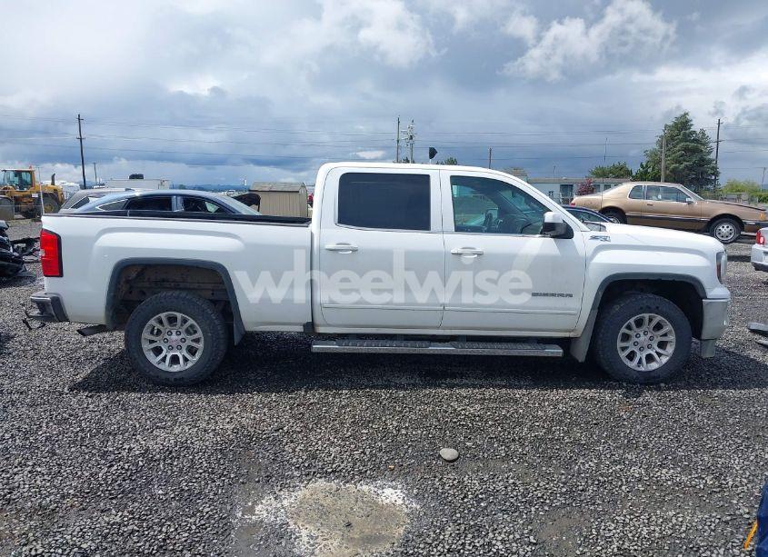 Photo 13 of 2018 Gmc Sierra 1500 SLE (VIN 3GTU2MECXJG454372)