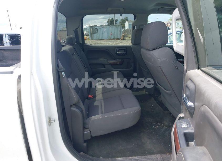 Photo 8 of 2018 Gmc Sierra 1500 SLE (VIN 3GTU2MECXJG454372)