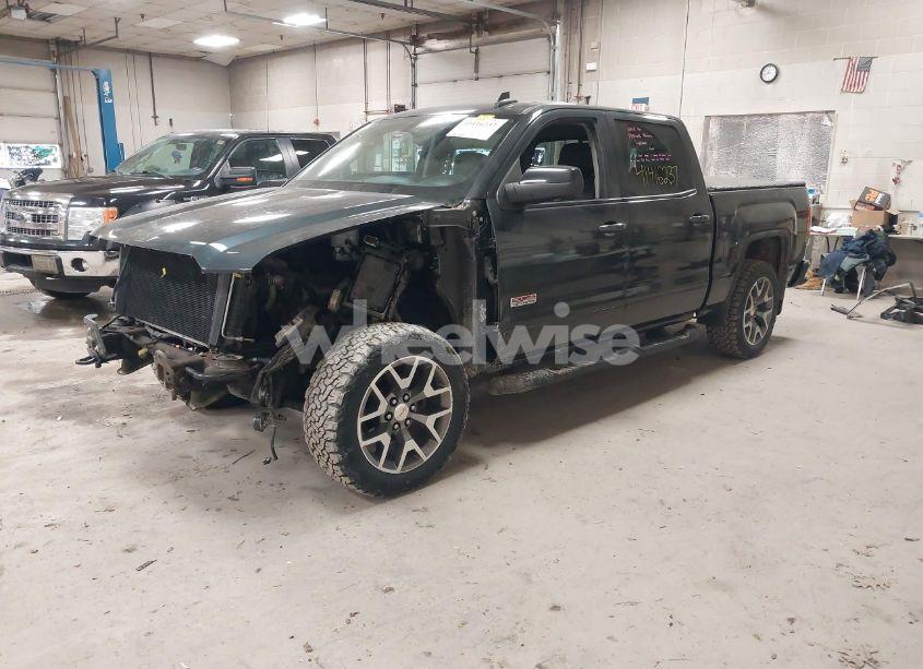 Photo 2 of 2018 Gmc Sierra 1500 SLT (VIN 3GTU2NEC0JG326678)