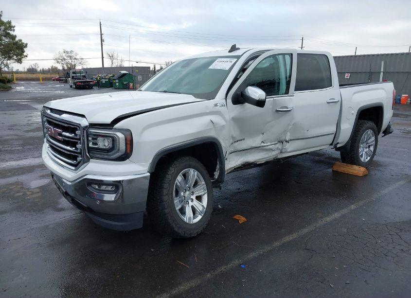 Photo 2 of 2018 Gmc Sierra 1500 SLT (VIN 3GTU2NEC1JG251229)