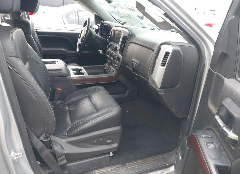 Photo 5 of 2018 Gmc Sierra 1500 SLT (VIN 3GTU2NEC1JG319769)