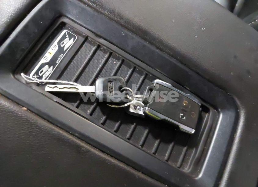 Photo 11 of 2018 Gmc Sierra 1500 SLT (VIN 3GTU2NEC1JG369765)