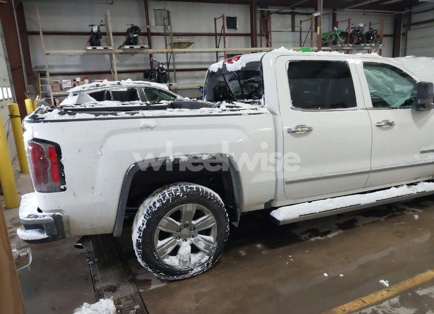 Photo 4 of 2018 Gmc Sierra 1500 SLT (VIN 3GTU2NEC1JG369765)