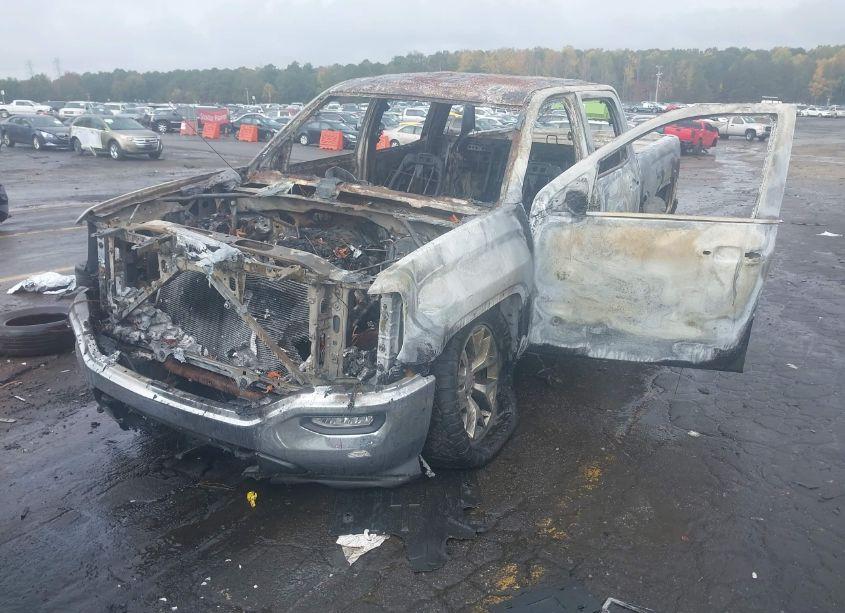 Photo 2 of 2018 Gmc Sierra 1500 SLT (VIN 3GTU2NEC1JG547772)