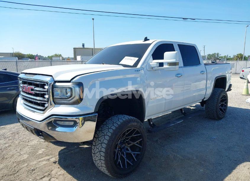 Photo 2 of 2017 Gmc Sierra 1500 SLT (VIN 3GTU2NEC2HG474079)