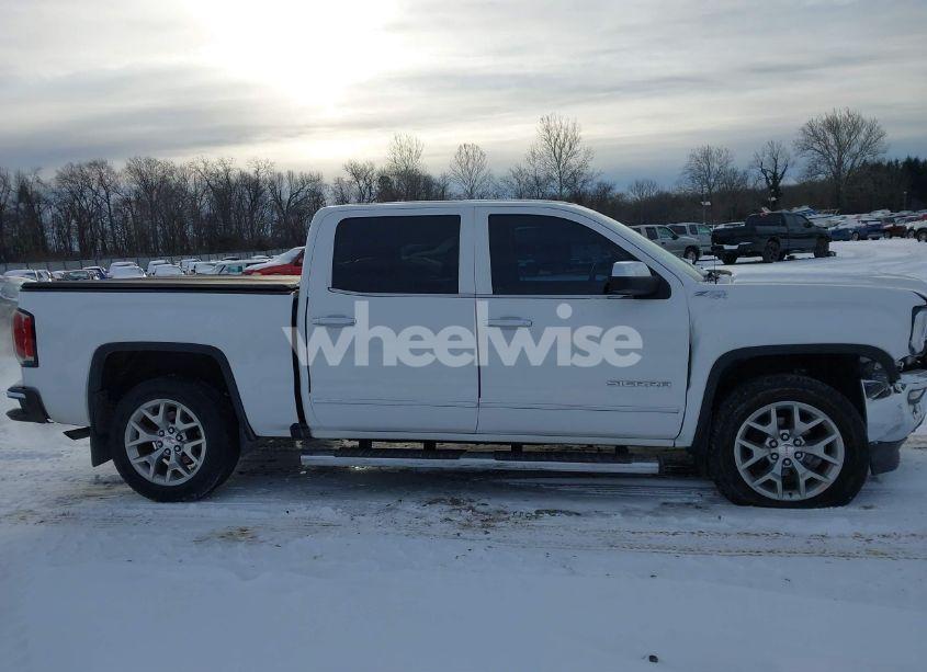 Photo 13 of 2018 Gmc Sierra 1500 SLT (VIN 3GTU2NEC5JG381871)