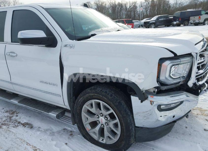 Photo 19 of 2018 Gmc Sierra 1500 SLT (VIN 3GTU2NEC5JG381871)