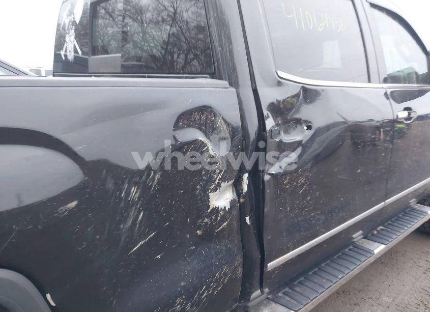 Photo 19 of 2018 Gmc Sierra 1500 SLT (VIN 3GTU2NEC5JG439946)