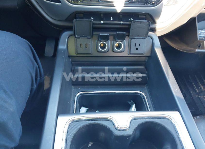 Photo 19 of 2018 Gmc Sierra 1500 SLT (VIN 3GTU2NEC5JG631206)