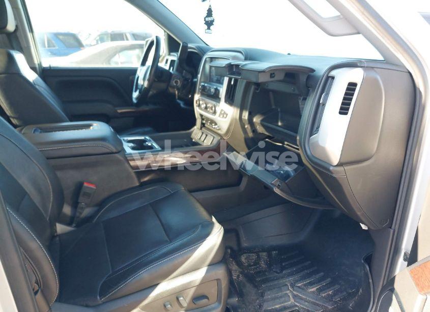 Photo 5 of 2018 Gmc Sierra 1500 SLT (VIN 3GTU2NEC5JG631206)