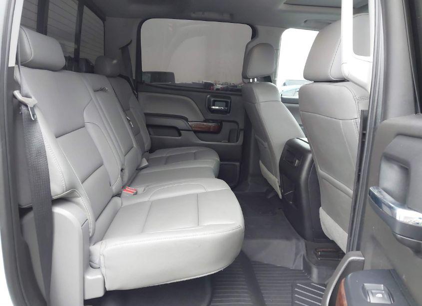 Photo 8 of 2018 Gmc Sierra 1500 SLT (VIN 3GTU2NEC7JG404504)