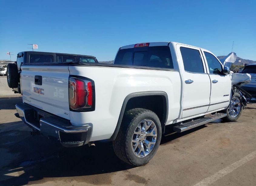 Photo 4 of 2018 Gmc Sierra 1500 SLT (VIN 3GTU2NEC8JG242060)