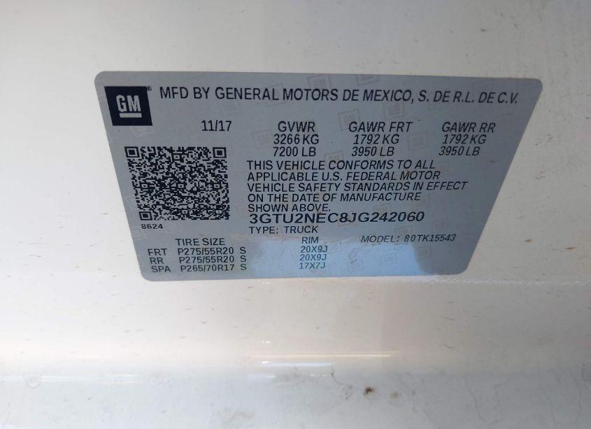 Photo 9 of 2018 Gmc Sierra 1500 SLT (VIN 3GTU2NEC8JG242060)