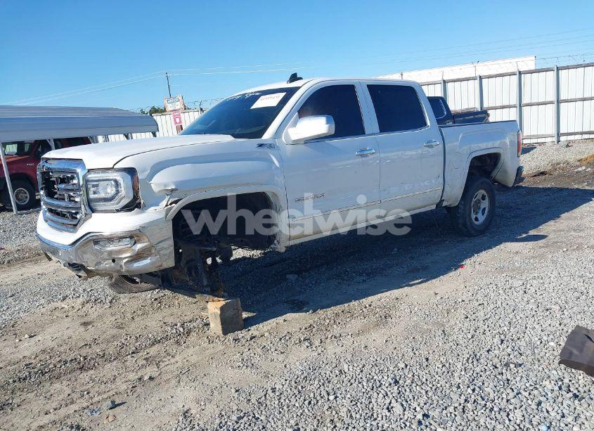 Photo 2 of 2018 Gmc Sierra 1500 SLT (VIN 3GTU2NEC8JG396929)