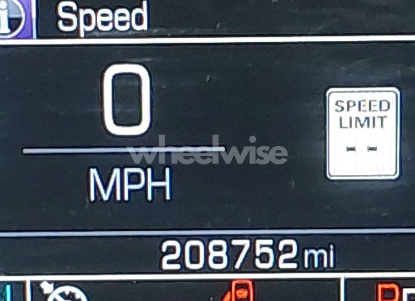 Photo 15 of 2018 Gmc Sierra 1500 SLT (VIN 3GTU2NECXJG159343)