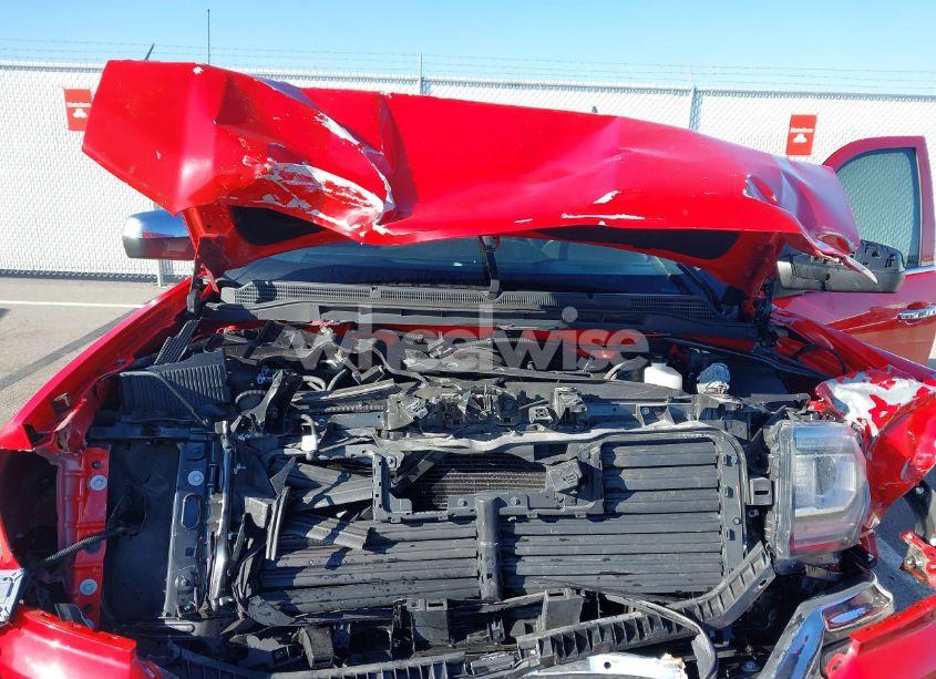 Photo 10 of 2018 Gmc Sierra 1500 SLT (VIN 3GTU2NECXJG571620)