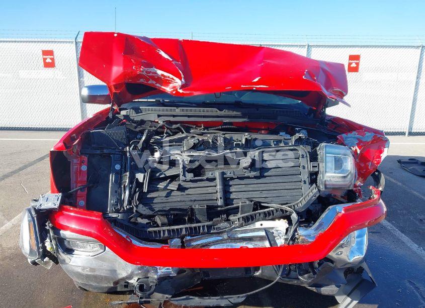 Photo 6 of 2018 Gmc Sierra 1500 SLT (VIN 3GTU2NECXJG571620)