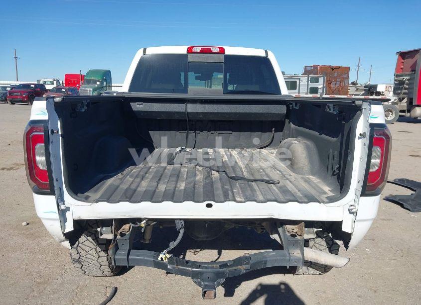 Photo 17 of 2018 Gmc Sierra 1500 SLT (VIN 3GTU2NEJ8JG453628)