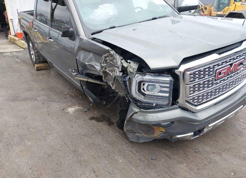 Photo 6 of 2018 Gmc Sierra 1500 DENALI (VIN 3GTU2PEC9JG547062)