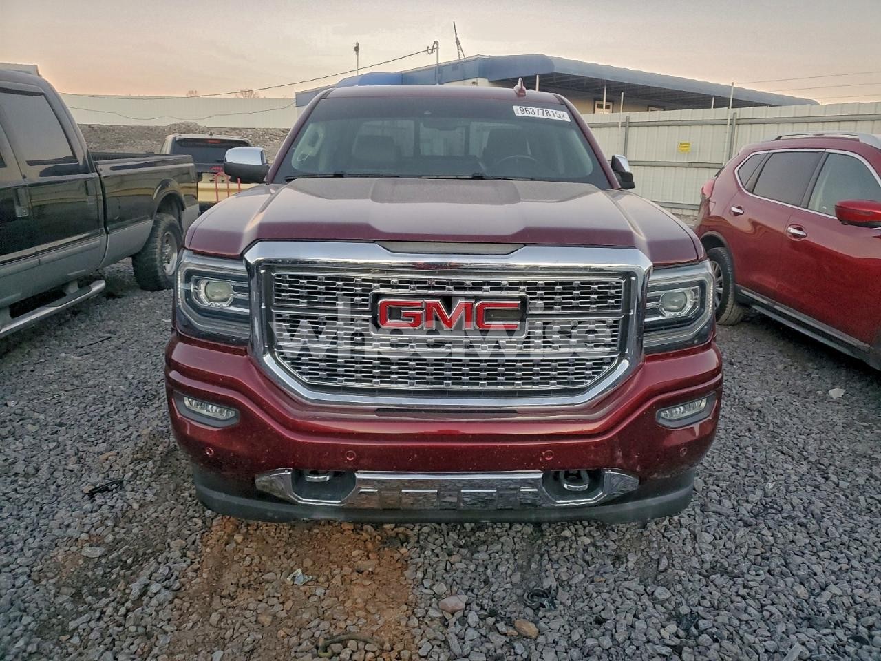 Photo 5 of 2017 GMC SIERRA K1500 DENALI (VIN 3GTU2PEJ7HG318937)