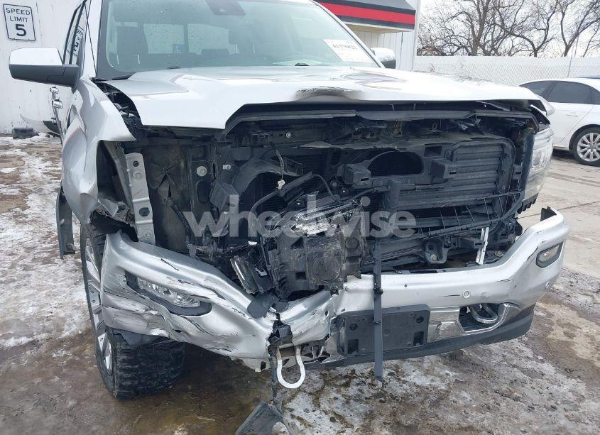 Photo 6 of 2018 Gmc Sierra 1500 DENALI (VIN 3GTU2PEJXJG472435)