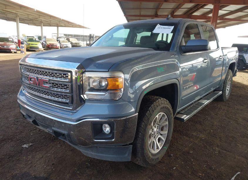Photo 2 of 2015 Gmc Sierra 1500 SLE (VIN 3GTU2UEC0FG421436)