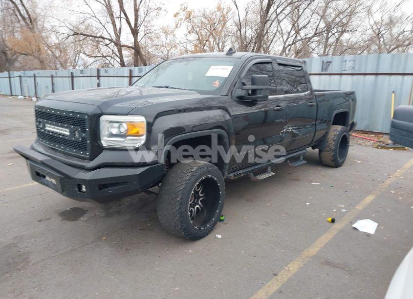 Photo 2 of 2015 Gmc Sierra 1500 SLE (VIN 3GTU2UEC1FG212769)