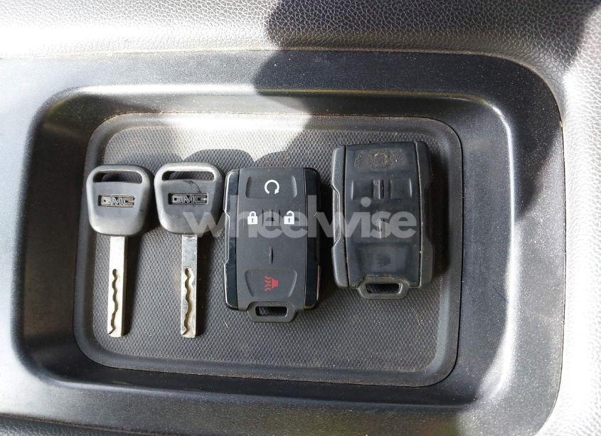 Photo 11 of 2015 Gmc Sierra 1500 SLE (VIN 3GTU2UEC5FG110276)