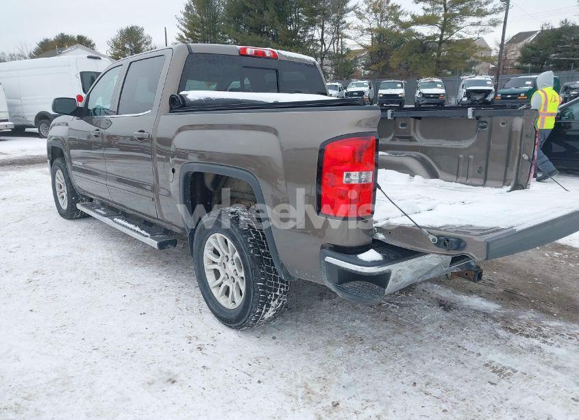 Photo 3 of 2015 Gmc Sierra 1500 SLE (VIN 3GTU2UEC5FG233902)