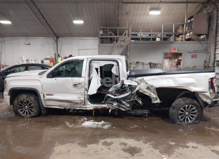 Photo 14 of 2015 Gmc Sierra 1500 SLE (VIN 3GTU2UEC8FG471212)