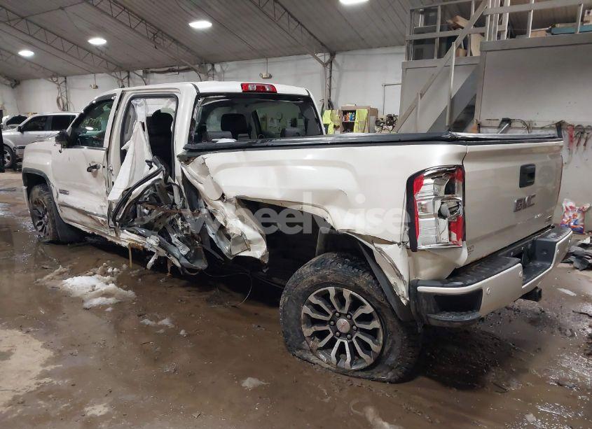 Photo 3 of 2015 Gmc Sierra 1500 SLE (VIN 3GTU2UEC8FG471212)