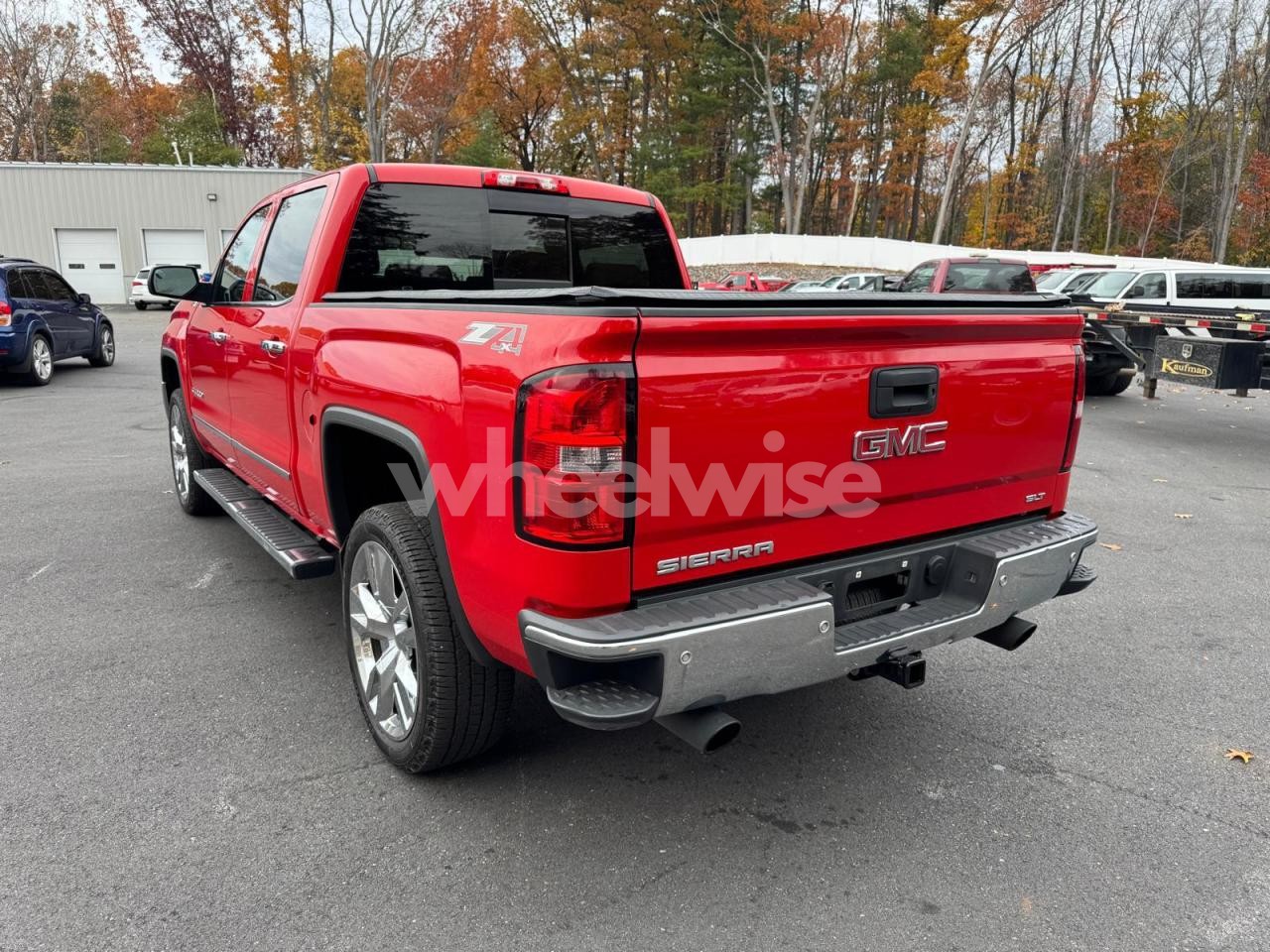 Photo 2 of 2015 GMC SIERRA K1500 SLT (VIN 3GTU2VEJXFG191893)