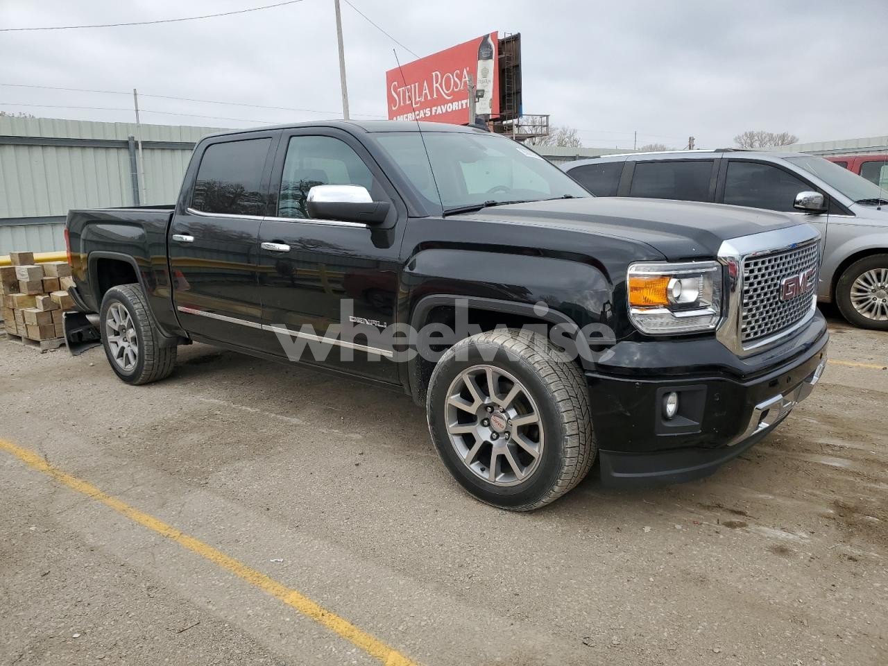 Photo 4 of 2015 GMC SIERRA K1500 DENALI (VIN 3GTU2WEJ3FG328145)