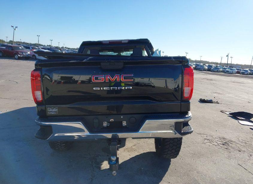 Photo 15 of 2020 Gmc Sierra 1500 4WD SHORT BOX (VIN 3GTU9AEF5LG340500)