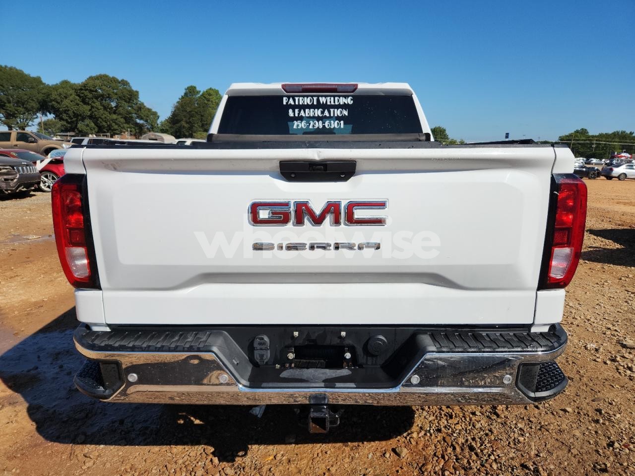 Photo 6 of 2020 GMC SIERRA K1500 (VIN 3GTU9AEF6LG318621)