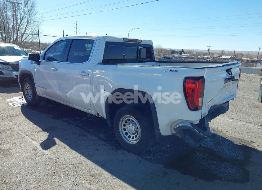 Photo 3 of 2020 Gmc Sierra 1500 4WD SHORT BOX SLE (VIN 3GTU9BED0LG210421)