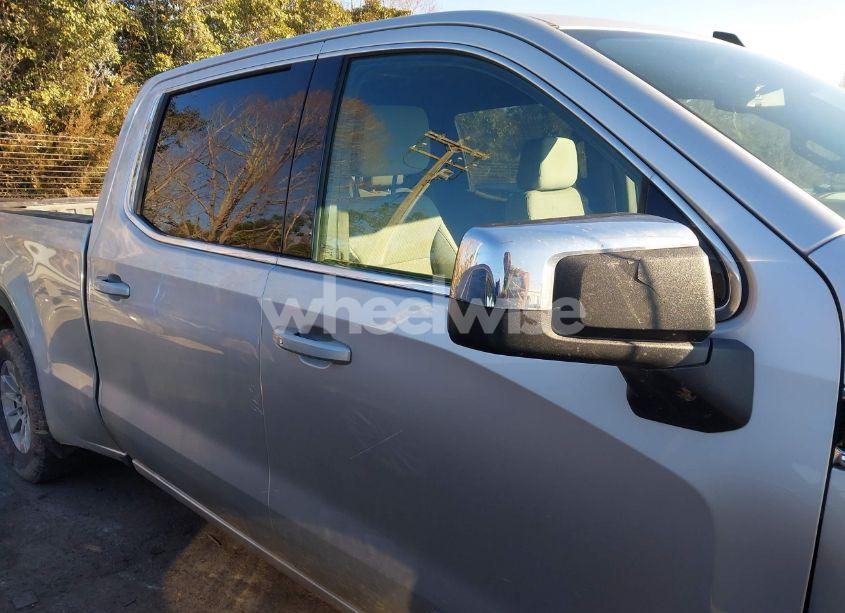 Photo 13 of 2019 Gmc Sierra 1500 SLE (VIN 3GTU9BED3KG171385)