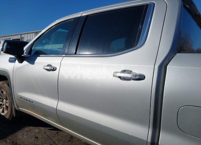 Photo 14 of 2019 Gmc Sierra 1500 SLE (VIN 3GTU9BED3KG171385)