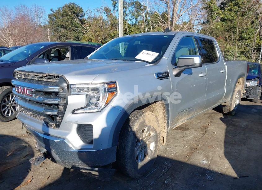 Photo 2 of 2019 Gmc Sierra 1500 SLE (VIN 3GTU9BED3KG171385)