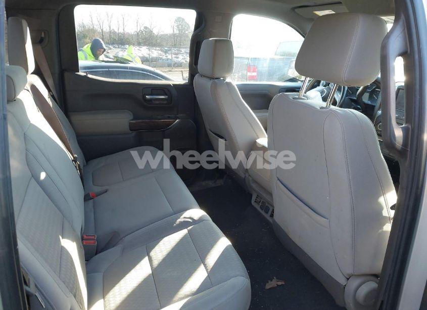 Photo 8 of 2019 Gmc Sierra 1500 SLE (VIN 3GTU9BED3KG171385)