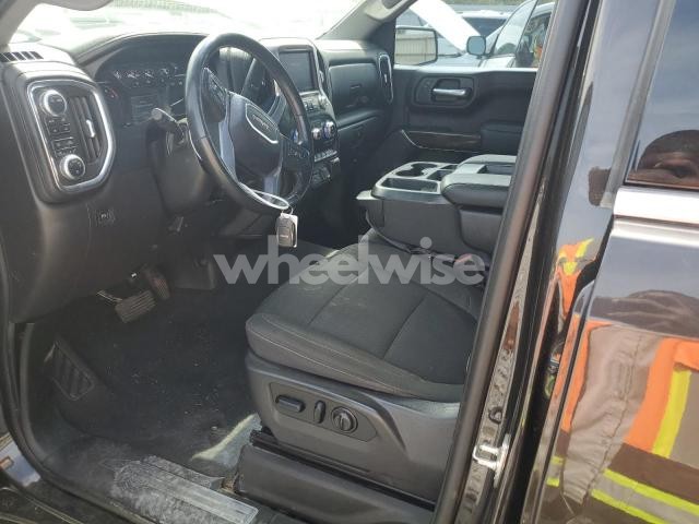 Photo 5 of 2021 GMC SIERRA K1500 SLE (VIN 3GTU9BED5MG123969)