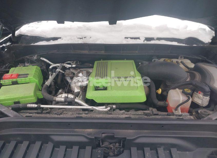 Photo 10 of 2020 Gmc Sierra 1500 4WD SHORT BOX SLE (VIN 3GTU9BET7LG296639)