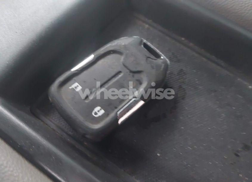 Photo 11 of 2020 Gmc Sierra 1500 4WD SHORT BOX SLE (VIN 3GTU9BET7LG296639)