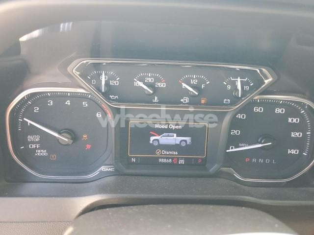 Photo 3 of 2021 GMC SIERRA K1500 SLT (VIN 3GTU9DED0MG477782)