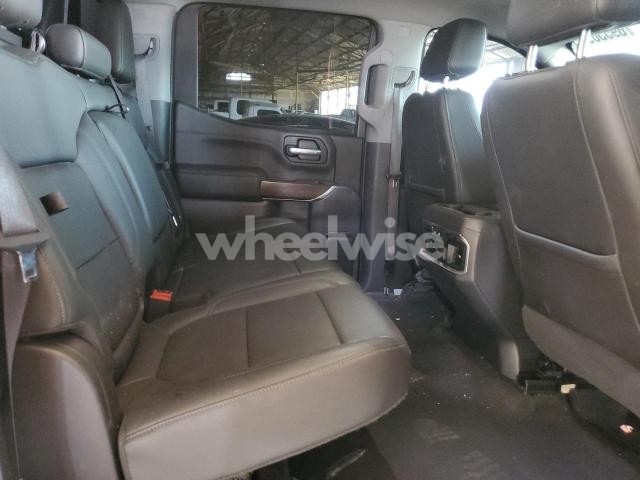 Photo 4 of 2019 GMC SIERRA K1500 SLT (VIN 3GTU9DED4KG172427)