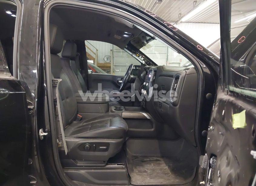 Photo 5 of 2019 Gmc Sierra 1500 SLT (VIN 3GTU9DED4KG230357)