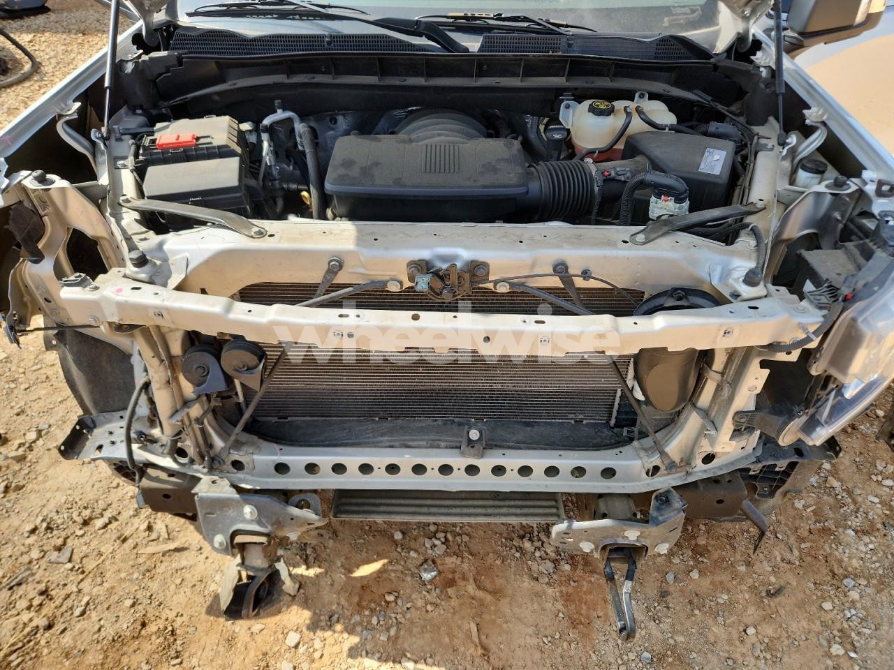 Photo 11 of 2019 GMC SIERRA K1500 SLT (VIN 3GTU9DED5KG140537)